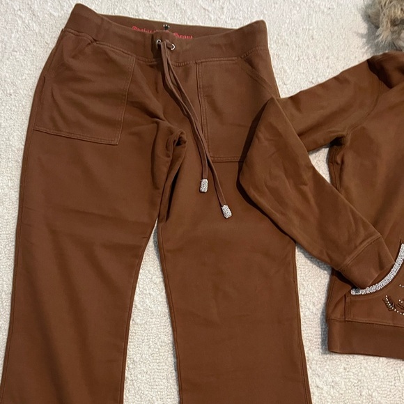 Twisted Heart Brown Set - Picture 3 of 8